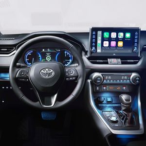Im Cockpit des Toyota RAV4 verbindet sich hoher Komfort mit modernster Technik.