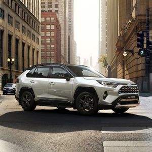 Toyota bietet beim RAV4 Hybrid oder Plug-in Hybrid – Antrieb nach Wahl